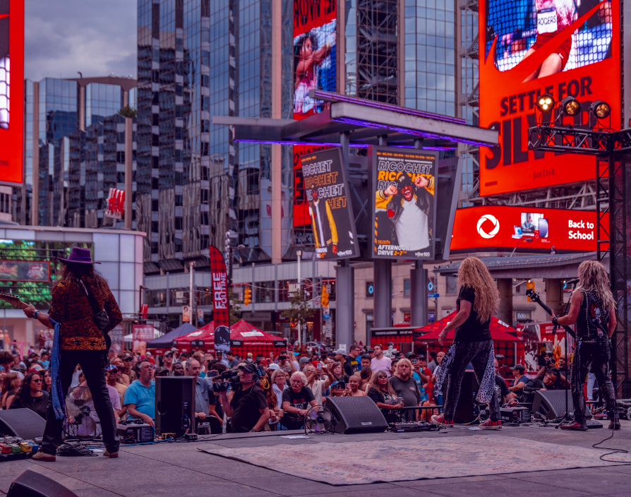 Smoke’s Poutinerie brings the noise (and cheese curds) back to Toronto with Smoke-A-Palooza 2025